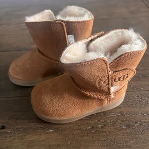 UGG Chestnut Kids Boots